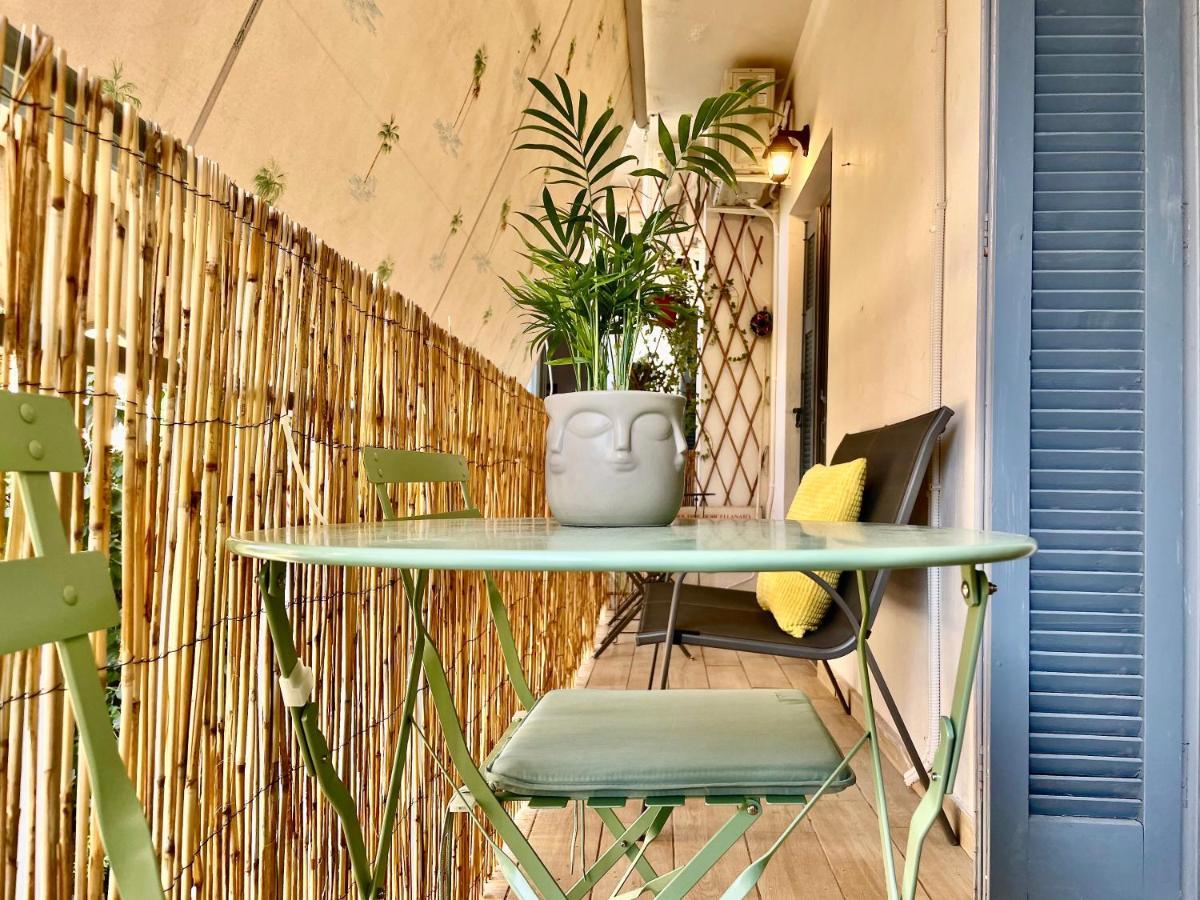 B&B Boutique Two Bedrooms Apartments Atenas Exterior foto