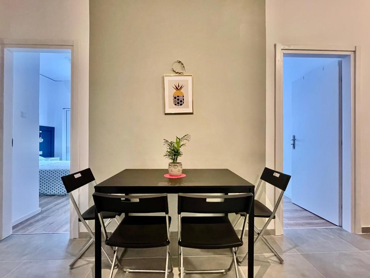 B&B Boutique Two Bedrooms Apartments Atenas Exterior foto